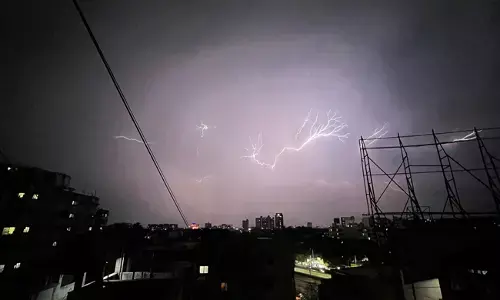 ಚೀನಾ | ಪೆವಿಲಿಯನ್ ಗೆ ಸಿಡಿಲು ಬಡಿದು 6 ಮಂದಿ ಮೃತ್ಯು : 10 ಮಂದಿಗೆ ಗಾಯ