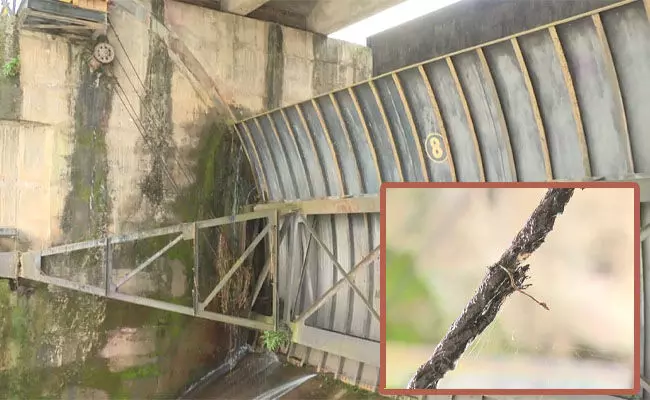 ತುಂಡಾಗುವ ಹಂತದಲ್ಲಿದೆ ರಾಜ್ಯದ ಮತ್ತೊಂದು ಜಲಾಶಯದ ಗೇಟ್! ತುಂಡಾಗುವ ಹಂತದಲ್ಲಿದೆ ರಾಜ್ಯದ ಮತ್ತೊಂದು ಜಲಾಶಯದ ಗೇಟ್!