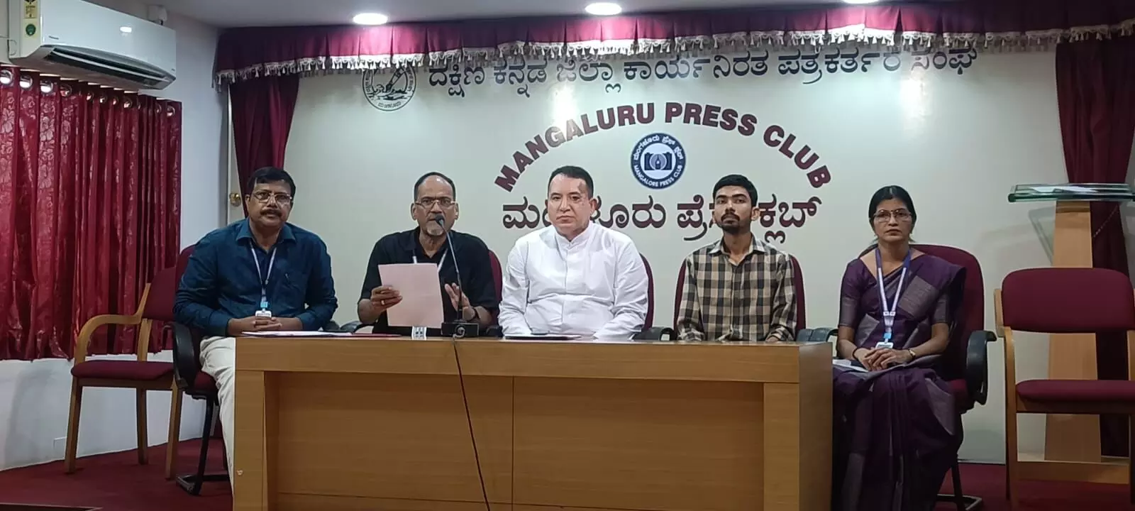 ಅಲೋಶಿಯಸ್ಗೆ ದೇಶದ ಉನ್ನತ ಶಿಕ್ಷಣ ಸಂಸ್ಥೆಗಳಲ್ಲಿ 58ನೆ ಸ್ಥಾನ: ಫಾ. ಡಾ. ಪ್ರವೀಣ್ ಮಾರ್ಟಿಸ್ ಅಲೋಶಿಯಸ್ಗೆ ದೇಶದ ಉನ್ನತ ಶಿಕ್ಷಣ ಸಂಸ್ಥೆಗಳಲ್ಲಿ 58ನೆ ಸ್ಥಾನ: ಫಾ. ಡಾ. ಪ್ರವೀಣ್ ಮಾರ್ಟಿಸ್