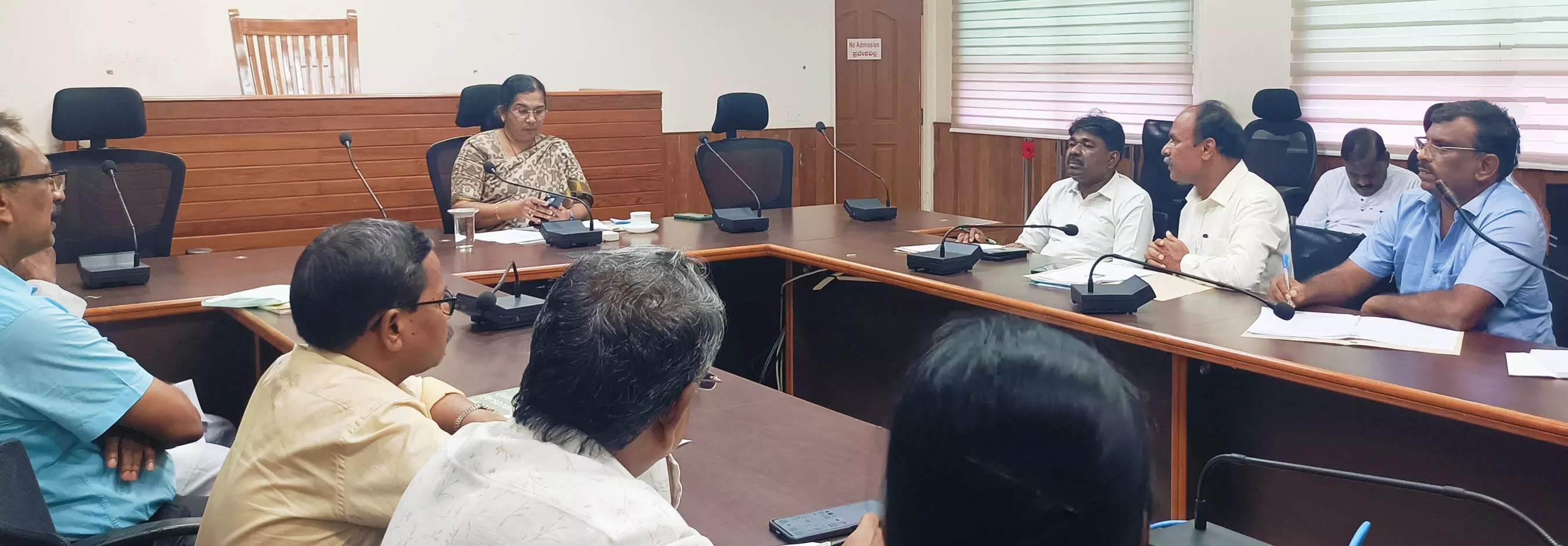 ದೇವರಾಜ ಅರಸು ಜನ್ಮ ದಿನಾಚರಣೆಯನ್ನು ಅರ್ಥಪೂರ್ಣವಾಗಿ ಆಚರಿಸಿ: ಡಿಸಿ ವಿದ್ಯಾಕುಮಾರಿ