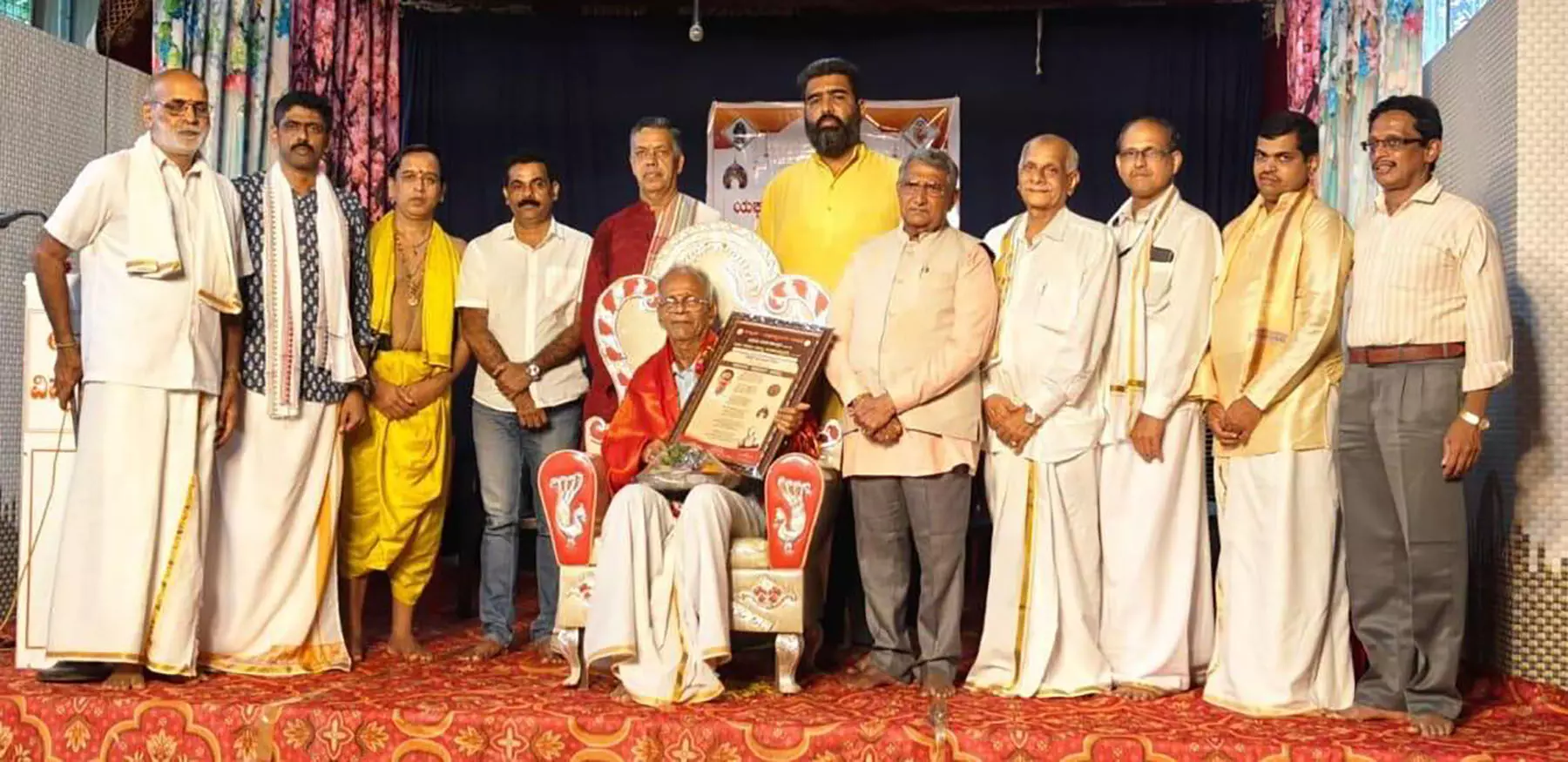 ಮನೋರಂಜನೆ ಹೆಸರಿನಲ್ಲಿ ಯಕ್ಷಗಾನದ ವಿರೂಪ ಸಲ್ಲದು: ಡಾ.ತಲ್ಲೂರು ಮನೋರಂಜನೆ ಹೆಸರಿನಲ್ಲಿ ಯಕ್ಷಗಾನದ ವಿರೂಪ ಸಲ್ಲದು: ಡಾ.ತಲ್ಲೂರು