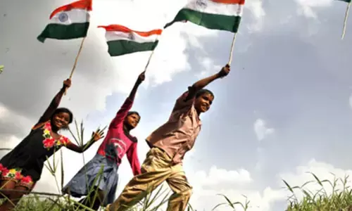 ಸ್ವಾತಂತ್ರ್ಯದ ಕನವರಿಕೆಯಲ್ಲಿ ಭಾರತದ ಮಕ್ಕಳಾದ ನಾವು