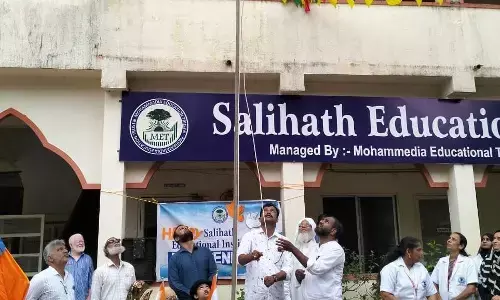 ಹೂಡೆ ಸಾಲಿಹಾತ್‌ನಲ್ಲಿ ಸ್ವಾತಂತ್ರೋತ್ಸವ ದಿನಾಚರಣೆ