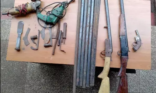 ಮಡಿಕೇರಿ | ಅಕ್ರಮ ನಾಡ ಬಂದೂಕು ತಯಾರಿ : ಆರೋಪಿ, ಖರೀದಿದಾರರ ಬಂಧನ