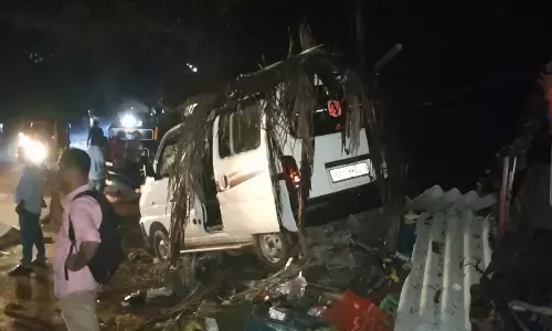 ವಿಟ್ಲ: ಅಂಗಡಿಗೆ ಢಿಕ್ಕಿ ಹೊಡೆದ ಕಾರು; ಓರ್ವನಿಗೆ ಗಾಯ