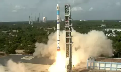 ಭೂ ವೀಕ್ಷಣಾ ಉಪಗ್ರಹ ಇಒಎಸ್-08 ಅನ್ನು ಯಶಸ್ವಿಯಾಗಿ ಉಡಾಯಿಸಿದ ಇಸ್ರೋ