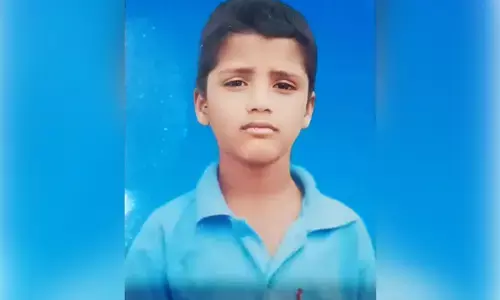 ಕೊಪ್ಪಳ: ಧ್ವಜ ಸ್ತಂಭದ ಮೇಲಿಂದ ಬಿದ್ದು ವಿದ್ಯಾರ್ಥಿ ಮೃತ್ಯು