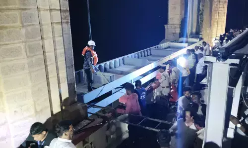 ತುಂಗಭದ್ರಾ ಅಣೆಕಟ್ಟು | ಸ್ಟಾಪ್‌ಗೇಟ್ ಅಳವಡಿಕೆಯ ಮೊದಲ ಹಂತ ಯಶಸ್ವಿ