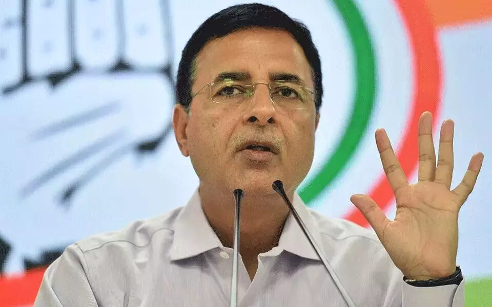 ಮೋದಿ ಸರಕಾರದಿಂದ ಸಿದ್ದರಾಮಯ್ಯ ವಿರುದ್ಧ ರಾಜಕೀಯ ಹಗೆತನ : ಸುರ್ಜೇವಾಲ