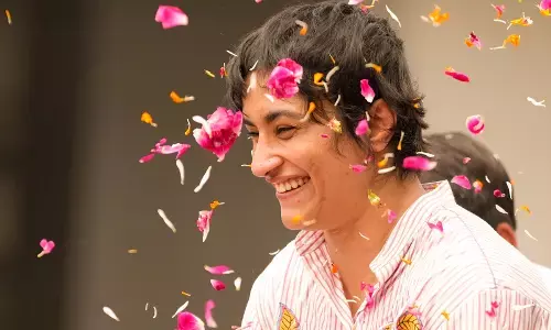 ಭಾರತಕ್ಕೆ ಮರಳಿದ ವಿನೇಶ್‌ ಫೋಗಟ್‌ ಗೆ ಅದ್ದೂರಿ ಸ್ವಾಗತ