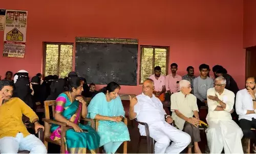 ವಿಟ್ಲ| ಕೋಡಪದವು ಶಾಲೆಯಲ್ಲಿ ಶಿಕ್ಷಕರ ಕೊರತೆ: ಶಾಲೆಗೆ ಬೀಗ ಹಾಕಿ ಪ್ರತಿಭಟನೆ ನಡೆಸಿದ ವಿದ್ಯಾರ್ಥಿಗಳು, ಪೋಷಕರು