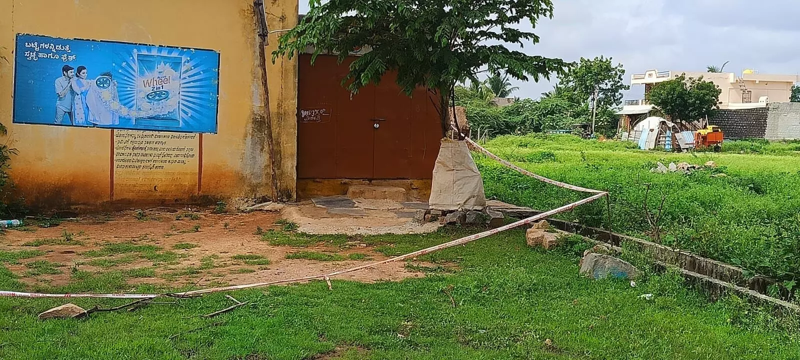 ಕೊಪ್ಪಳ | ಕ್ಷೌರಿಕನಿಂದ ದಲಿತ ಯುವಕನ ಹತ್ಯೆ: ಆರೋಪಿಯ ಬಂಧನ ಕೊಪ್ಪಳ | ಕ್ಷೌರಿಕನಿಂದ ದಲಿತ ಯುವಕನ ಹತ್ಯೆ: ಆರೋಪಿಯ ಬಂಧನ