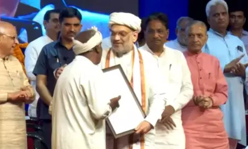 ಅಹಮದಾಬಾದ್ ನಲ್ಲಿ 188 ಮಂದಿಗೆ ಭಾರತೀಯ ಪೌರತ್ವ ಪ್ರಮಾಣ ಪತ್ರ ವಿತರಿಸಿದ ಅಮಿತ್ ಶಾ