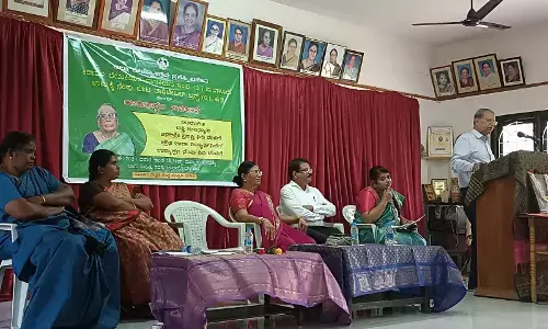 ಹೆಣ್ಣುಮಕ್ಕಳು ಸರಕಾರದ ಹುದ್ದೆಗಳಲ್ಲಿ ಹೆಚ್ಚು ಸೇರಲು ಪ್ರೇರಣೆ ನೀಡಬೇಕು: ಪ್ರೊ.ಬಿ. ಎ.ವಿವೇಕ ರೈ