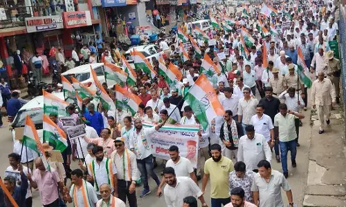 ಪ್ರಾಸಿಕ್ಯೂಷನ್‌ಗೆ ಅನುಮತಿ | ರಾಜ್ಯಪಾಲರ ಕ್ರಮವನ್ನು ಖಂಡಿಸಿ ಕೊಡಗು ಜಿಲ್ಲಾ ಕಾಂಗ್ರೆಸ್‌ನಿಂದ ಬೃಹತ್ ಪ್ರತಿಭಟನೆ