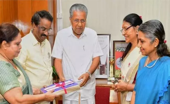 ತನ್ನ ಮೇಲೆ ಲೈಂಗಿಕ ದೌರ್ಜನ್ಯ ಎಸಗಿದ ನಟನೊಂದಿಗೇ ತಬ್ಬಿಕೊಳ್ಳುವ ದೃಶ್ಯ | 17 ಟೇಕ್‌ ಮಾಡಿಸಿದ ಚಿತ್ರತಂಡ!