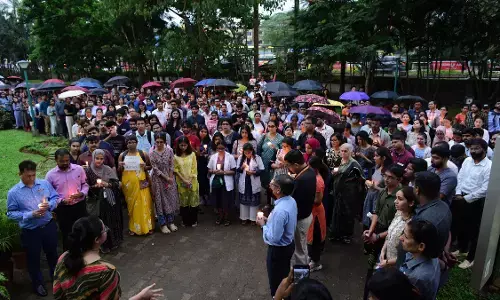 ಕೋಲ್ಕತಾ ಪ್ರಕರಣ: ಮಣಿಪಾಲ ವಿದ್ಯಾರ್ಥಿಗಳಿಂದ ಮೌನ ಮೆರವಣಿಗೆ