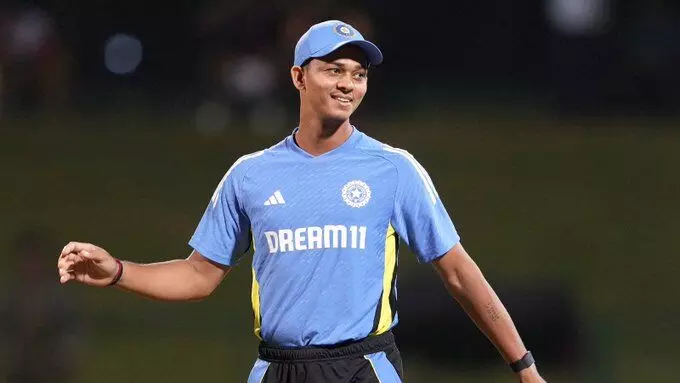 ಚಾಂಪಿಯನ್ಸ್ ಟ್ರೋಫಿ: ಯಶಸ್ವಿ ಜೈಸ್ವಾಲ್ ಮೀಸಲು ಆಟಗಾರ ಚಾಂಪಿಯನ್ಸ್ ಟ್ರೋಫಿ: ಯಶಸ್ವಿ ಜೈಸ್ವಾಲ್ ಮೀಸಲು ಆಟಗಾರ