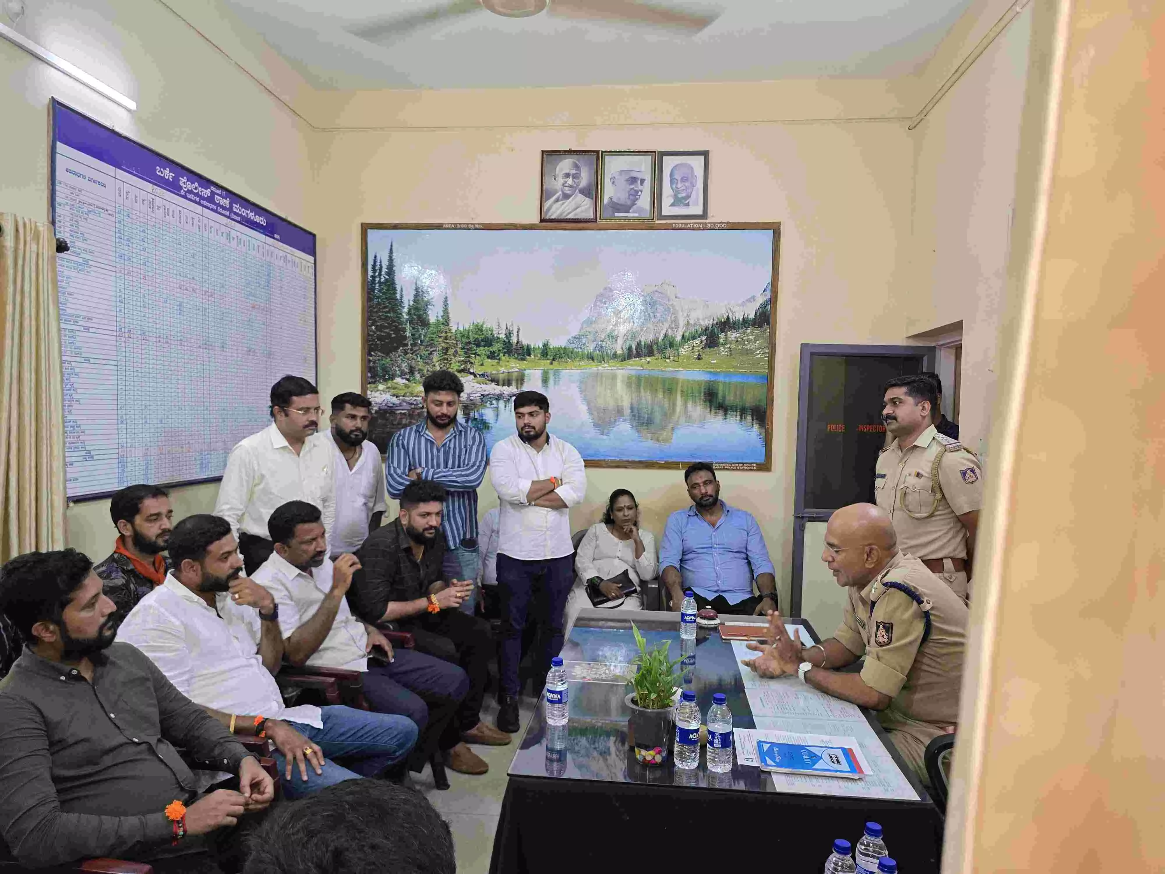 ಐವನ್ ಡಿಸೋಜ ವಿಚಾರ: ಬರ್ಕೆ ಠಾಣೆಗೆ ಮುತ್ತಿಗೆ ಕೈಬಿಟ್ಟ ಬಿಜೆಪಿ ಯುವ ಮೋರ್ಚ ಜಿಲ್ಲಾ ಘಟಕ