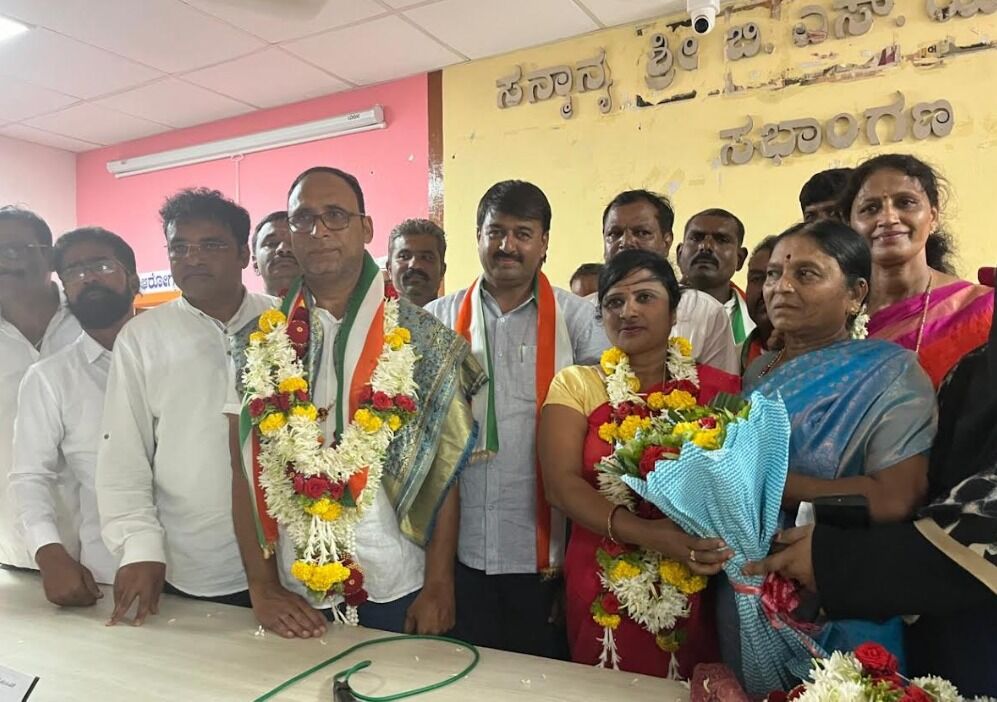 ಶಿವಮೊಗ್ಗ | 25 ವರ್ಷಗಳಿಂದ ಬಿಜೆಪಿ ಅಧಿಕಾರದಲ್ಲಿದ್ದ ಶಿರಾಳಕೊಪ್ಪ ಪುರಸಭೆ ಕಾಂಗ್ರೆಸ್ ತೆಕ್ಕೆಗೆ