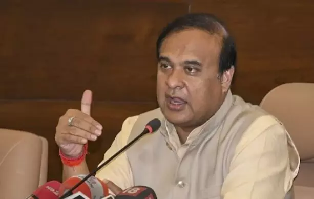 ಮುಸ್ಲಿಮ್ ಒಡೆತನದ ವಿವಿ ವಿದ್ಯಾರ್ಥಿಗಳು ಸರಕಾರಿ ಹುದ್ದೆಗಳಿಗೆ ಅರ್ಜಿ ಸಲ್ಲಿಸುವುದನ್ನು ತಡೆಯಲು ಅಸ್ಸಾಂ ಸಿಎಂ ಶಿಫಾರಸು