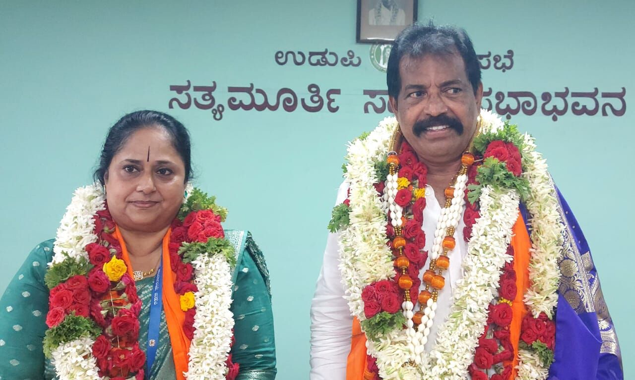 ಉಡುಪಿ | ನಗರಸಭೆ ಅಧ್ಯಕ್ಷರಾಗಿ ಬಿಜೆಪಿಯ ಪ್ರಭಾಕರ ಪೂಜಾರಿ, ಉಪಾಧ್ಯಕ್ಷರಾಗಿ ರಜನಿ ಹೆಬ್ಬಾರ್ ಅವಿರೋಧ ಆಯ್ಕೆ