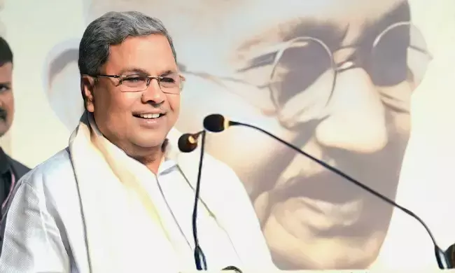 ಧರ್ಮ, ಜಾತಿ ಹೆಸರಲ್ಲಿ ಸಮಾಜವನ್ನು ಒಡೆಯುತ್ತಾ ಹೋದಂತೆ ಅಸಮಾನತೆ ಹೆಚ್ಚುತ್ತದೆ: ಸಿ.ಎಂ.ಸಿದ್ದರಾಮಯ್ಯ