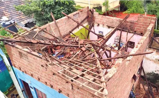 ಉಳ್ಳಾಲ ತಾಲೂಕು: ಮಳೆಗೆ ಒಟ್ಟು ಐವರು ಮೃತ್ಯು, 185 ಮನೆಗಳಿಗೆ ಹಾನಿ