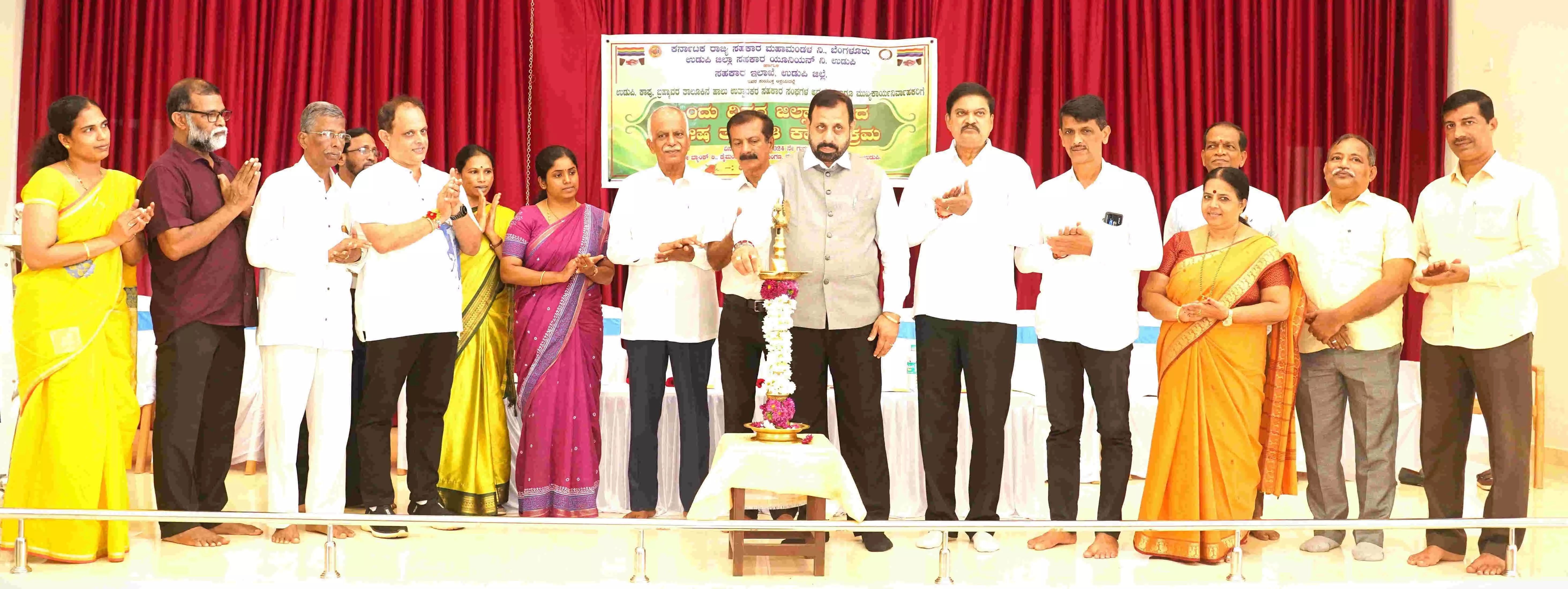 ಹಾಲು ಉತ್ಪಾದನೆ ಹೆಚ್ಚಳಕ್ಕೆ ಗಮನ ಅಗತ್ಯ: ದೇವಿಪ್ರಸಾದ್ ಶೆಟ್ಟಿ