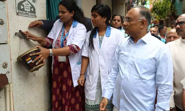 ಡೆಂಗ್ಯೂ ನಿಯಂತ್ರಣಕ್ಕೆ ಓವಿ ಟ್ರ್ಯಾಪ್ ಸಾಧನಗಳ ಅಳವಡಿಕೆ: ಆರೋಗ್ಯ ಸಚಿವ ದಿನೇಶ್ ಗುಂಡೂರಾವ್ ಚಾಲನೆ