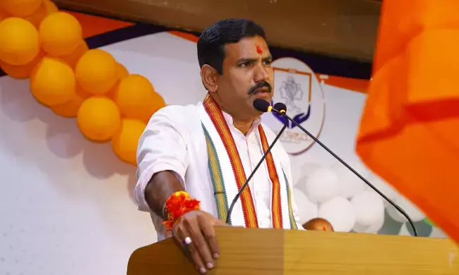 ನ್ಯಾಯಾಲಯದ ಆದೇಶಕ್ಕೆ ಕಾಯದೆ ಸಿದ್ದರಾಮಯ್ಯ ಕೂಡಲೇ ರಾಜೀನಾಮೆ ಕೊಟ್ಟರೆ ಒಳಿತು: ಬಿ ವೈ ವಿಜಯೇಂದ್ರ