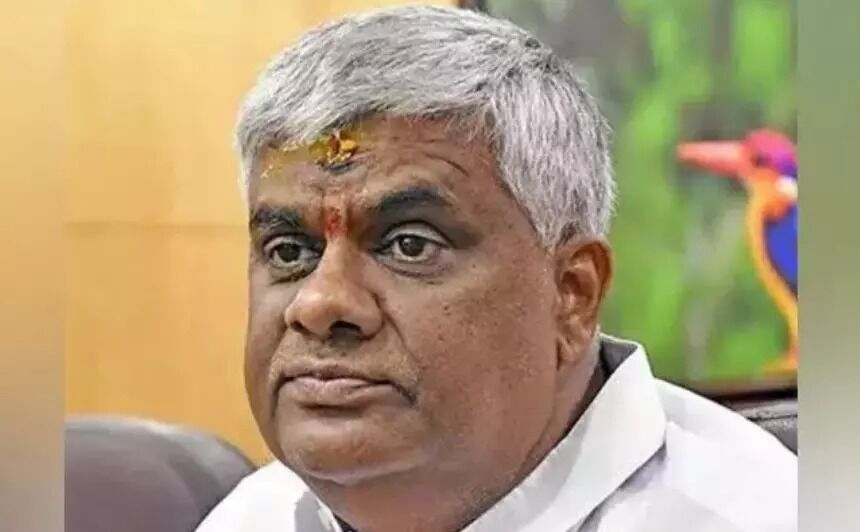 ಹೆಚ್.ಡಿ.ರೇವಣ್ಣ‌ ಜಾಮೀನು ರದ್ದತಿಗೆ ಹೈಕೋರ್ಟ್ ನಕಾರ  : ಎಸ್ಐಟಿ ಸಲ್ಲಿಸಿದ್ದ ಅರ್ಜಿ ವಜಾ