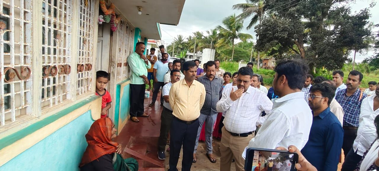 ಮಂಡ್ಯ | ಮಾರೇನಹಳ್ಳಿಯಲ್ಲಿ ಕಲುಷಿತ ನೀರು ಸೇವನೆಯಿಂದ ವಾಂತಿ-ಭೇದಿ ; ಇಬ್ಬರು ವೃದ್ಧೆಯರು ಮೃತ್ಯು