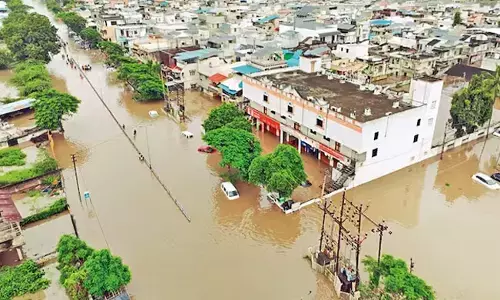 ತಿನ್ನಲು ಏನೂ ಇಲ್ಲ, 20 ವರ್ಷಗಳ ನಂತರ ಈ ಸ್ಥಿತಿ ಬಂದಿದೆ: ಗುಜರಾತ್ ಪ್ರವಾಹ ಸಂತ್ರಸ್ತರ ಅಳಲು