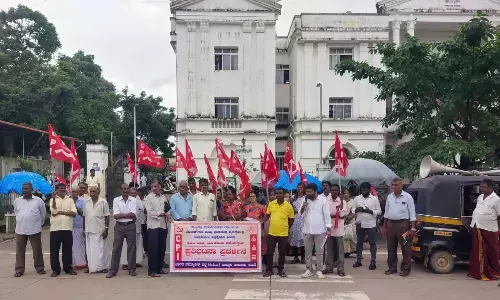 ಬಿ.ಸಿ.ರೋಡ್ : ರಾಜ್ಯಪಾಲರ ಹುದ್ದೆಯನ್ನು ರದ್ದುಗೊಳಿಸಲು ಆಗ್ರಹಿಸಿ ಪ್ರತಿಭಟನೆ