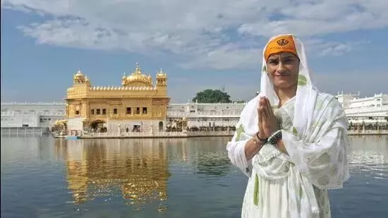 ಅಮೃತಸರದ ಗೋಲ್ಡನ್ ಟೆಂಪಲ್‌ಗೆ ಭೇಟಿ ನೀಡಿದ ಕುಸ್ತಿಪಟು ವಿನೇಶ್ ಫೋಗಟ್