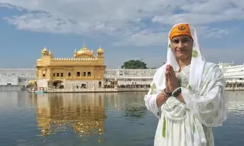 ಅಮೃತಸರದ ಗೋಲ್ಡನ್ ಟೆಂಪಲ್‌ಗೆ ಭೇಟಿ ನೀಡಿದ ಕುಸ್ತಿಪಟು ವಿನೇಶ್ ಫೋಗಟ್