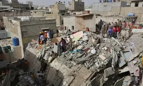 ಪಾಕಿಸ್ತಾನದಲ್ಲಿ ಮನೆ ಕುಸಿತ: 12 ಮಂದಿ ಸಾವು