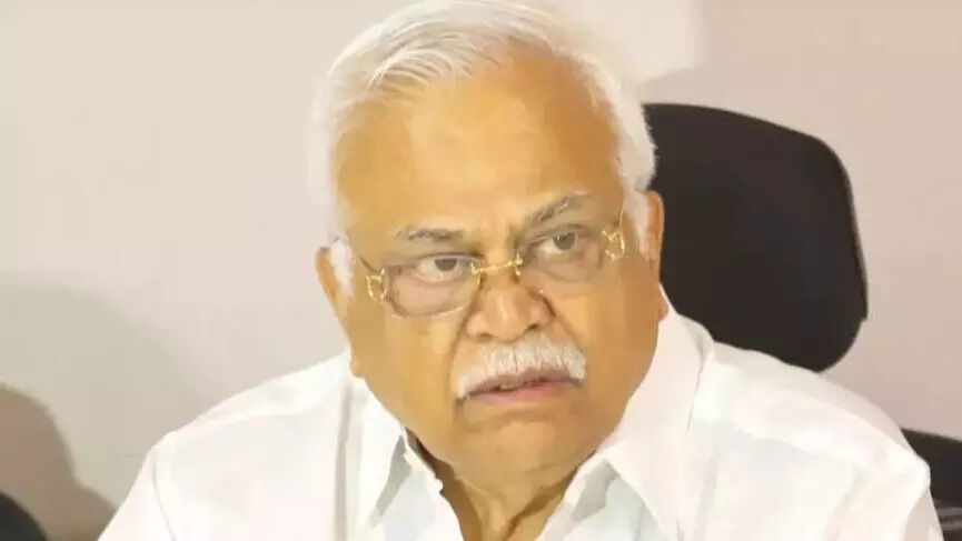 ಸಿದ್ದರಾಮಯ್ಯ ಅನುಮತಿ ಕೊಟ್ಟರೆ ನಾನು ಮುಖ್ಯಮಂತ್ರಿ ಆಗುತ್ತೇನೆ : ಆರ್.ವಿ.ದೇಶಪಾಂಡೆ