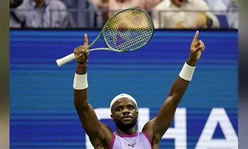 ಯುಎಸ್ ಓಪನ್: ಫ್ರಾನ್ಸಿಸ್ ಟಿಯಾಫೋ ಕ್ವಾರ್ಟರ್‌ಫೈನಲ್‌ಗೆ