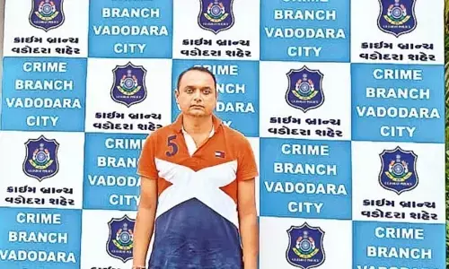 ಗುಜರಾತ್: ಪ್ರವಾಹದ ನಂತರ ಶಾಸಕಿಗೆ ತರಾಟೆಯ ಭರದಲ್ಲಿ ಅಸಭ್ಯ ಸನ್ನೆಮಾಡಿದ್ದ ವ್ಯಕ್ತಿಯ ಬಂಧನ