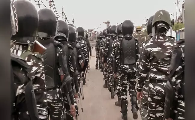 ಜಮ್ಮು-ಕಾಶ್ಮೀರಕ್ಕೆ ಅರೆ ಸೈನಿಕ ಪಡೆಗಳ ನಿಯೋಜನೆ
