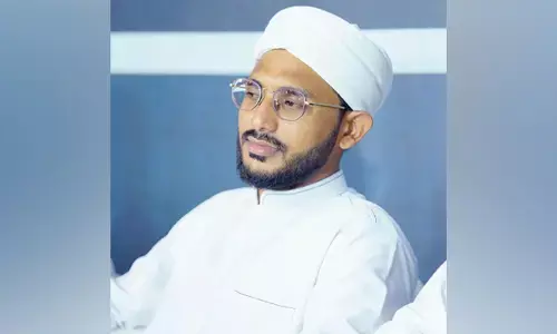 ಇಂದು ಉಳ್ಳಾಲ ಕೇಂದ್ರ ಜುಮ್ಮಾ ಮಸ್ಜಿದ್ ನಲ್ಲಿ ಮಾಸಿಕ ದ್ಸಿಕ್ರ್ ಮಜ್ಲಿಸ್