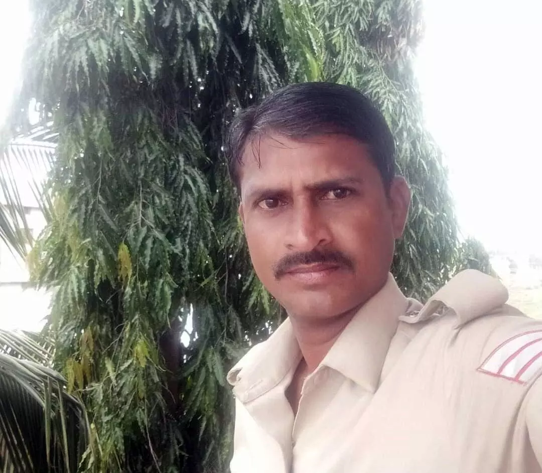 ಗದಗ: ರಸ್ತೆ ಅಪಘಾತಕ್ಕೆ ಗಜೇಂದ್ರಗಡ ಠಾಣೆಯ ಹೆಡ್ ಕಾನ್ ಸ್ಟೇಬಲ್ ಬಲಿ