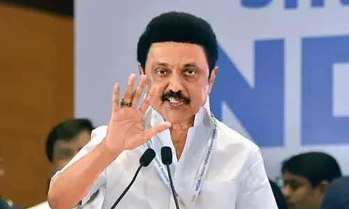 ಆಧ್ಯಾತ್ಮಿಕ ಕಾರ್ಯಕ್ರಮದ ಕುರಿತು ವಿವಾದ: ಶಾಲಾ ಕಾರ್ಯಕ್ರಮಗಳಿಗೆ ಹೊಸ ಮಾರ್ಗಸೂಚಿ ಬಿಡುಗಡೆ ಮಾಡಲಿರುವ ತಮಿಳುನಾಡು ಸರಕಾರ