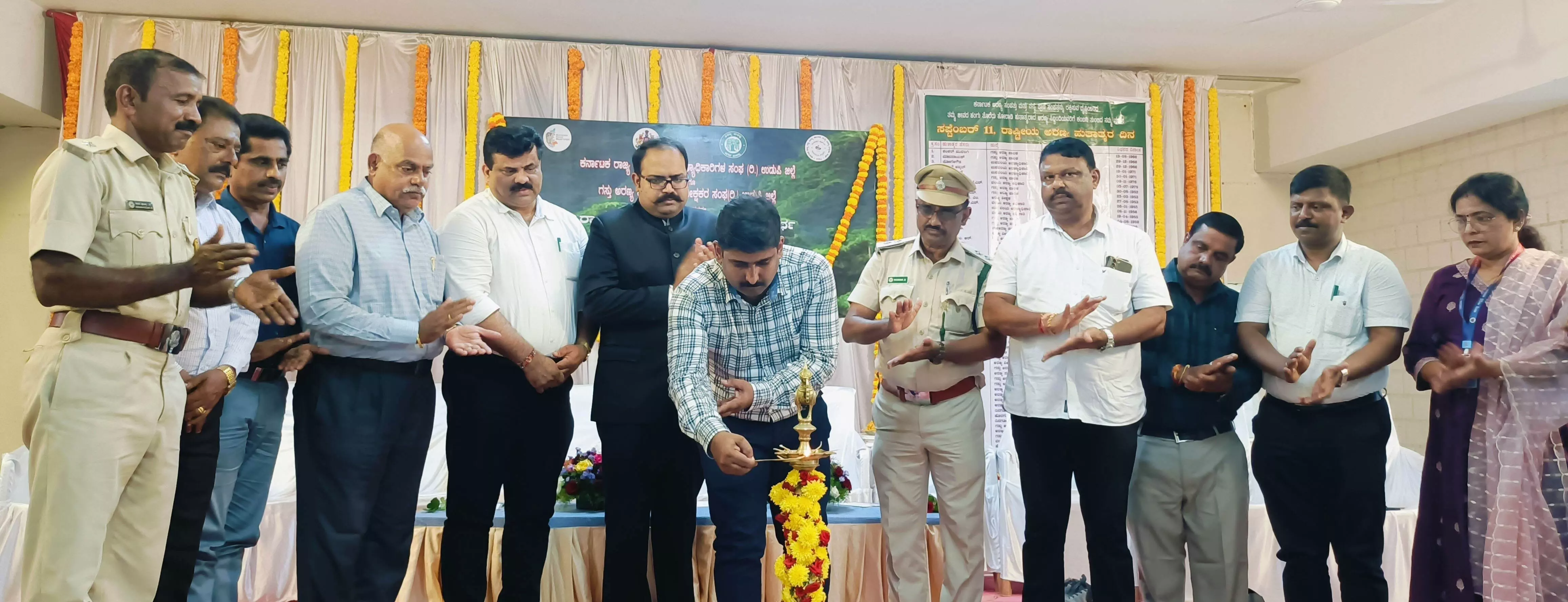 ರಕ್ತದಾನದ ಬಗ್ಗೆ ಜನರಲ್ಲಿ ಜಾಗೃತಿ ಅಗತ್ಯ: ಡಿಎಫ್‌ಓ ಗಣಪತಿ