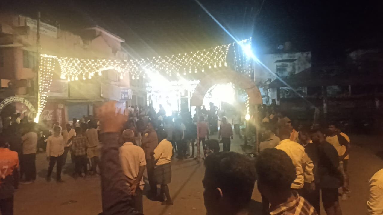 ಮಂಡ್ಯ: ಗಣೇಶ ವಿಗ್ರಹ ವಿಸರ್ಜನೆ ಮೆರವಣಿಗೆ ವೇಳೆ ಕಲ್ಲು ತೂರಾಟ; ಲಾಠಿ ಚಾರ್ಜ್
