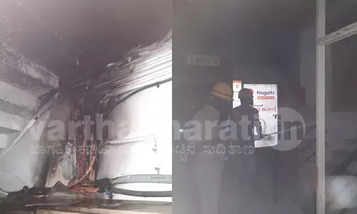 ಪುತ್ತೂರು: ಖಾಸಗಿ ಆಸ್ಪತ್ರೆಯಲ್ಲಿ ಬೆಂಕಿ ಆಕಸ್ಮಿಕ; ಅಪಾಯದಿಂದ ಪಾರಾದ ರೋಗಿಗಳು