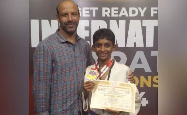 ಕರಾಟೆ ಚಾಂಪಿಯನ್ ಶಿಪ್ | ಕಟಾದಲ್ಲಿ ಶಮಿರಾಜ್ ಆಳ್ವಗೆ ಬೆಳ್ಳಿ ಪದಕ