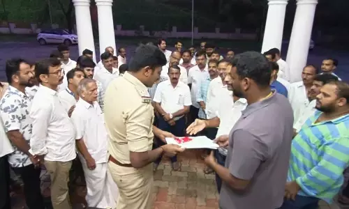 ಮಹೇಶ್ ಶೆಟ್ಟಿ ತಿಮರೋಡಿ ವಿರುದ್ಧ ಬೆಳ್ತಂಗಡಿ, ಧರ್ಮಸ್ಥಳ ಪೊಲೀಸ್ ಠಾಣೆಗೆ ದೂರು